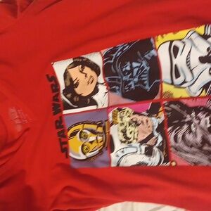 A star wars shirt large red